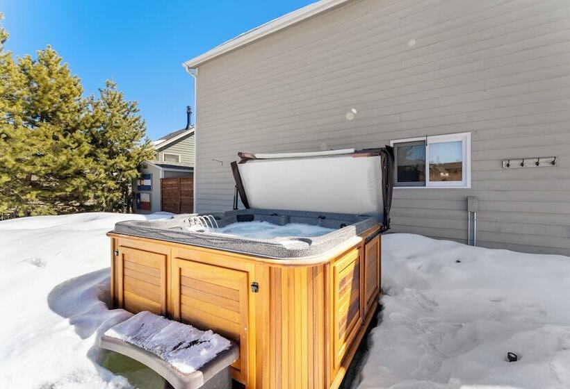 Bighorn Lodge By Summit County Mountain Retreats