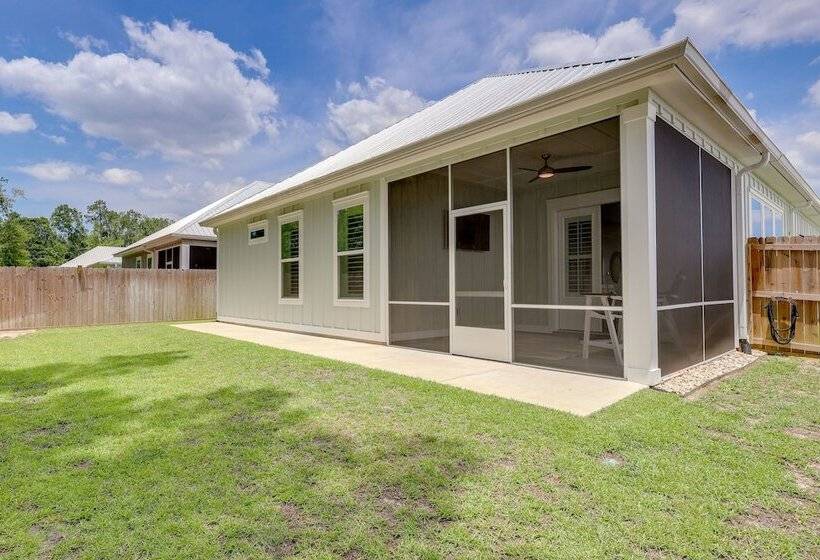 Bright Foley Home W/ Patio 7 Mi To Wharf & Beach