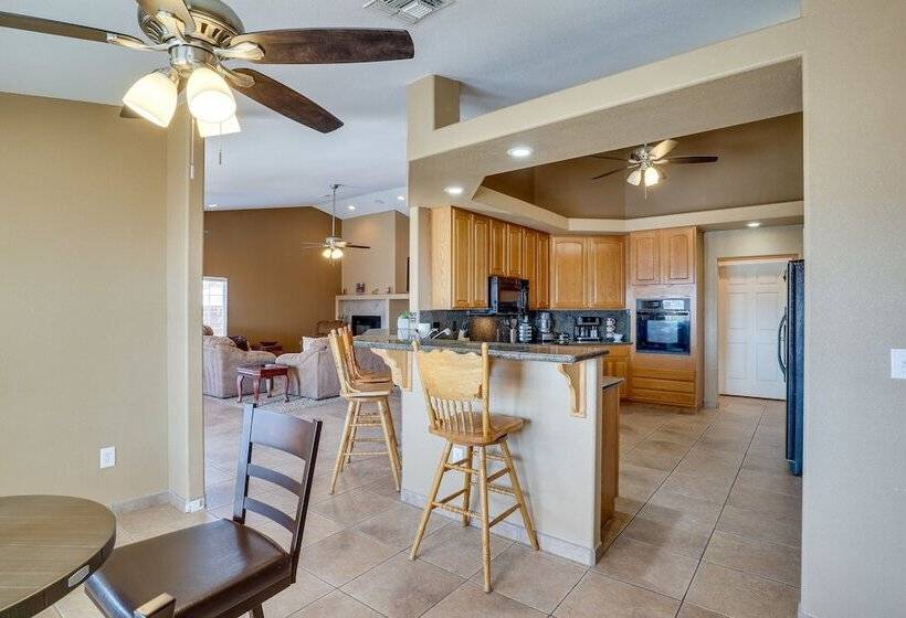Bullhead City Vacation Rental: Private Pool & Spa!
