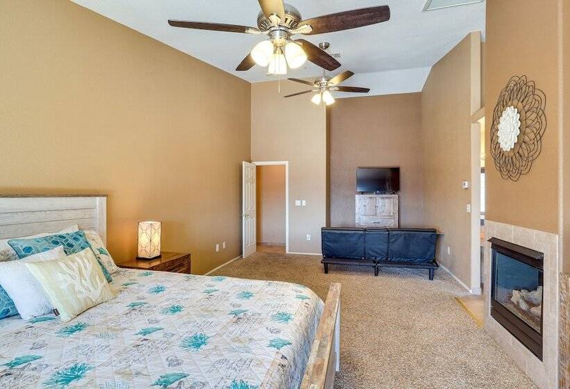 Bullhead City Vacation Rental: Private Pool & Spa!