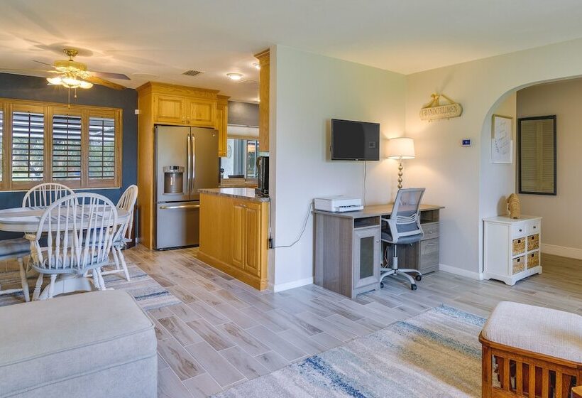 Cape Coral Home W/ Private Heated Pool & Lanai!