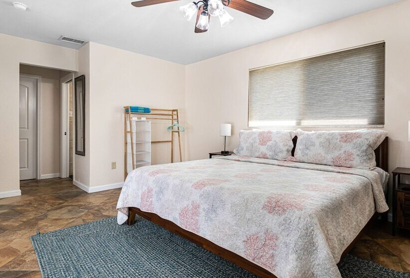 Cape Coral Vacation Rental: Heated Pool & Lanai!