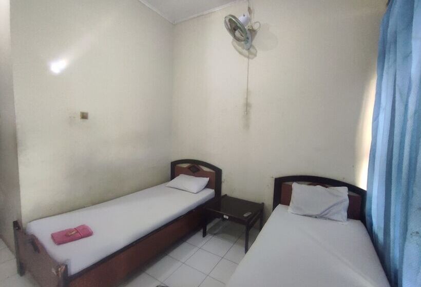 Capital O 93024 Hotel Ganesha