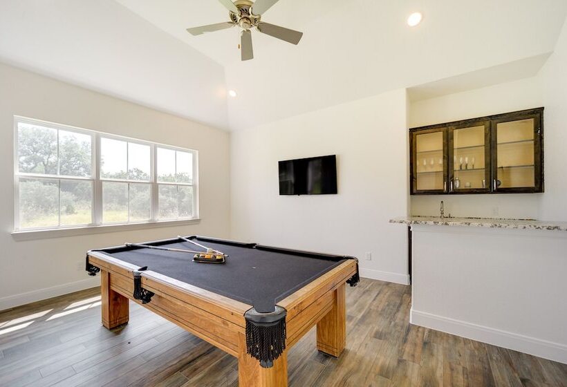 Cascada At Canyon Lake  ~ 1 Mi To Wedding Venues!