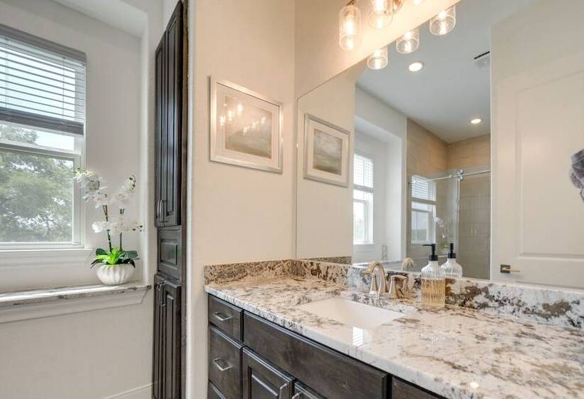 Cascada At Canyon Lake  ~ 1 Mi To Wedding Venues!