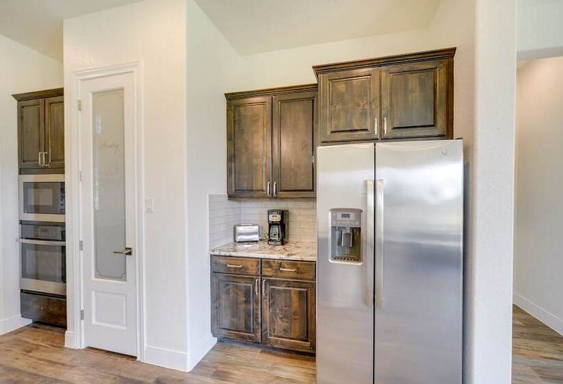 Cascada At Canyon Lake  ~ 1 Mi To Wedding Venues!