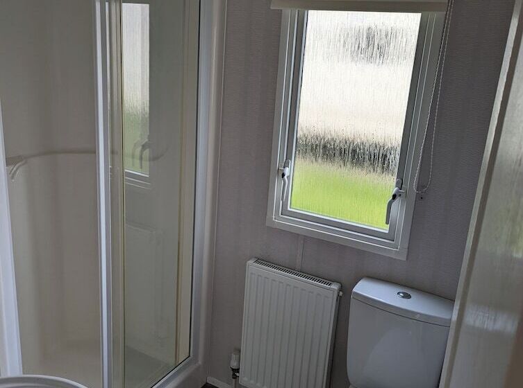 Cayton Caravan Holidays