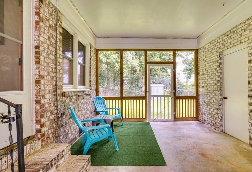 Charleston Vacation Home 6 Mi To Downtown & Beach!
