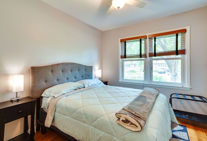 Charleston Vacation Home 6 Mi To Downtown & Beach!