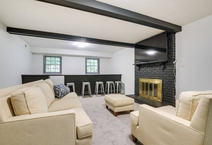 Charming Cary Home ~ 10 Mi To Downtown Raleigh!