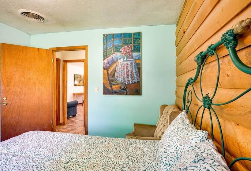 Charming Moab Cabin < 2 Mi From Main Street