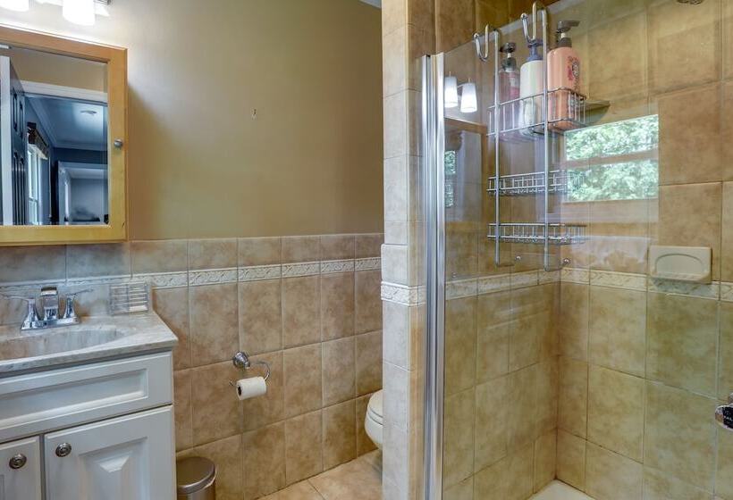 Charming Monroe Township Home   13 Mi To Ru!