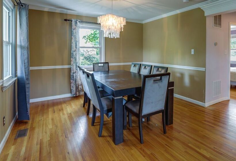 Charming Monroe Township Home   13 Mi To Ru!