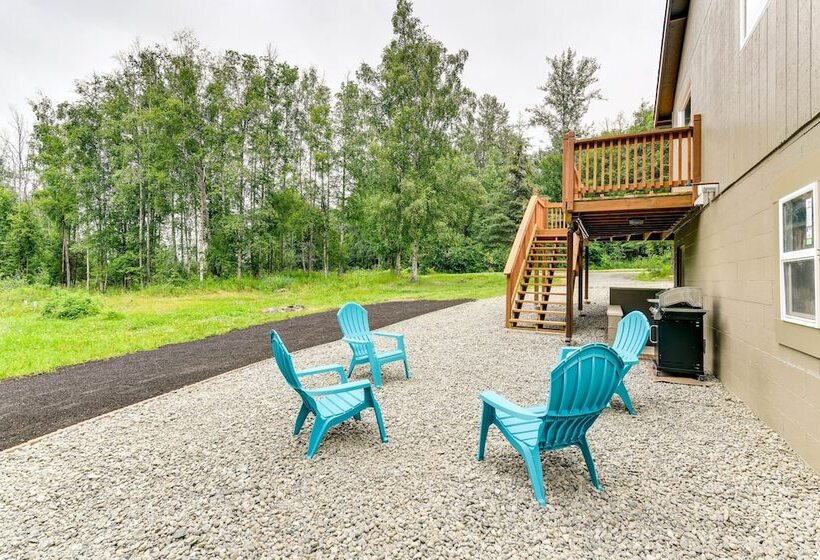 Chugiak Moose Cottage  Near Chugach State Park!
