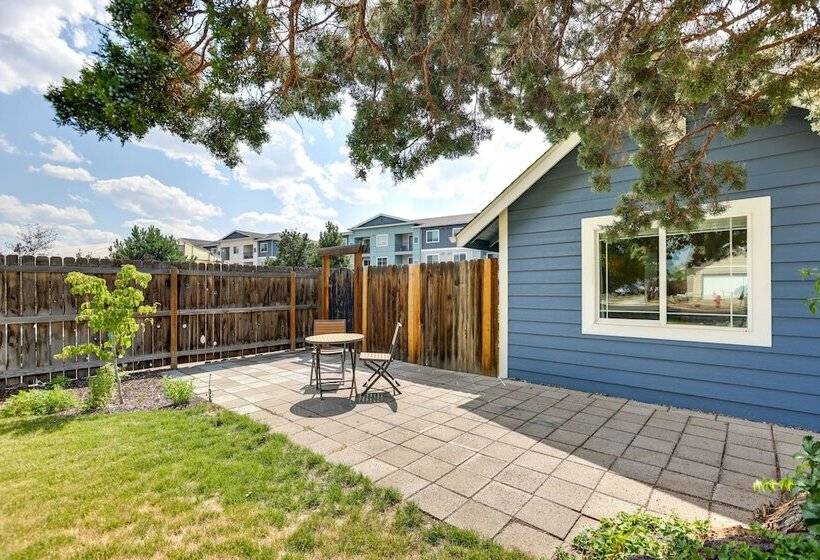 Colorful Bend Home W/ Yard & Fire Pit!