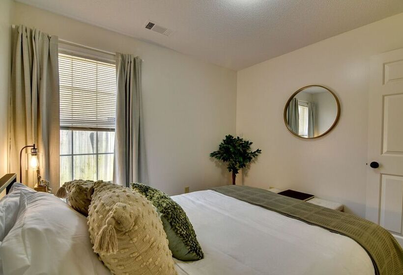 Cordova Home Rental: Shelby Farms Greenline Access