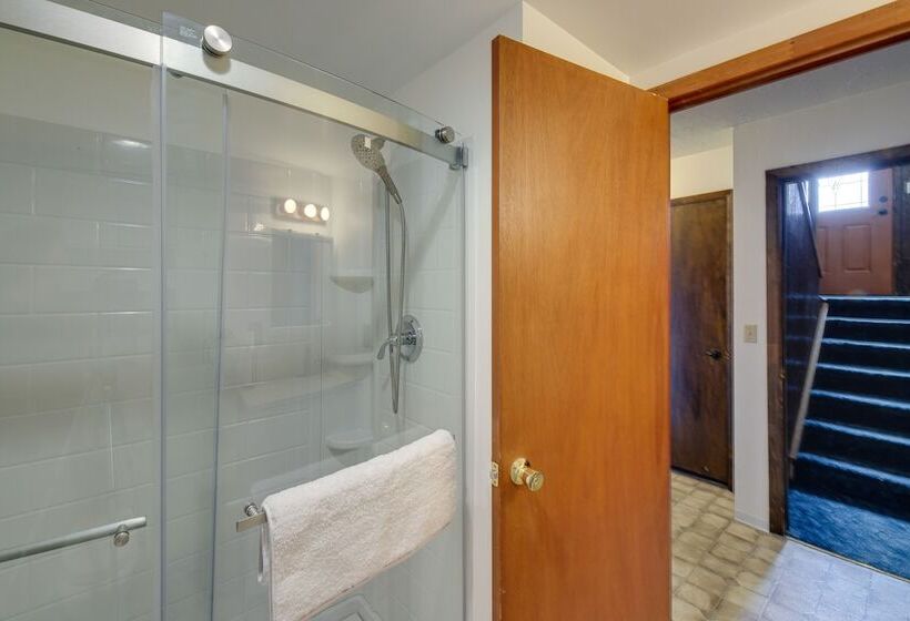 Corvallis  Coyote Creek House  W/ Mountain Views!