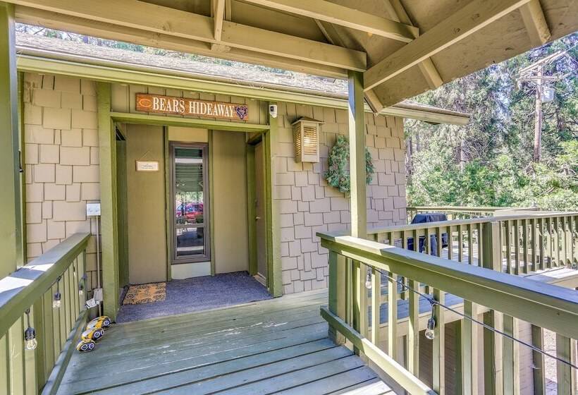 3 Mi To Shaver Lake: Cozy  Bears Hideaway  Cabin!