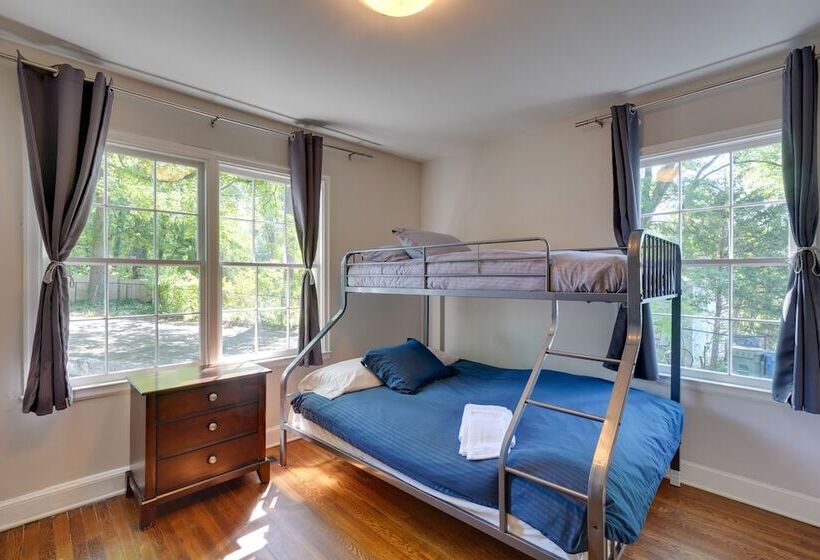 Cozy Durham Home Near Universities!