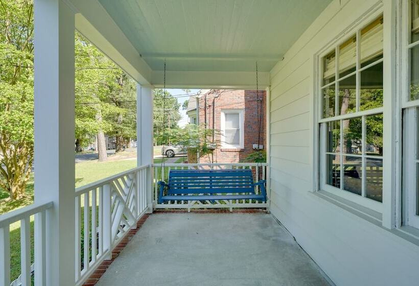 Cozy Durham Home Near Universities!