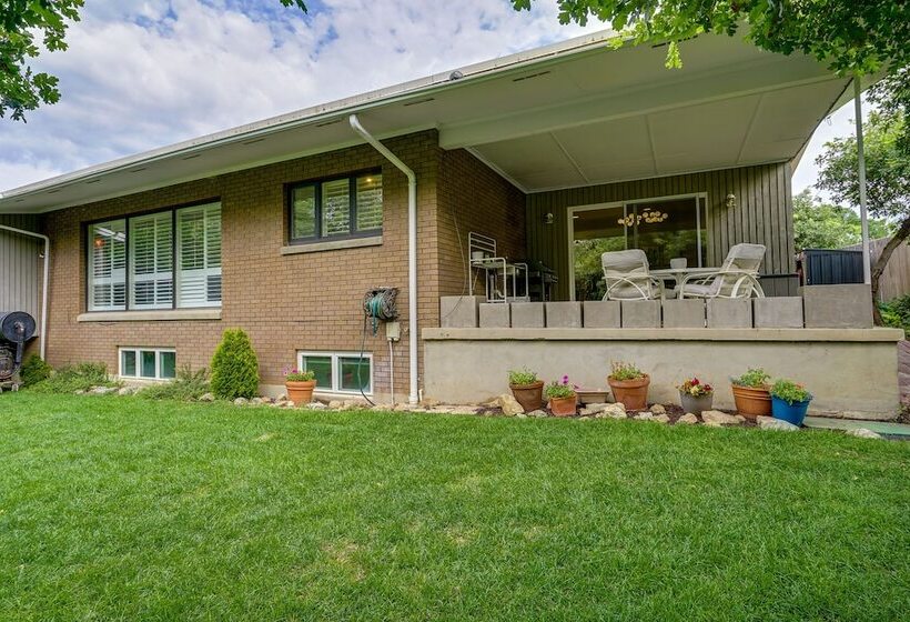 Cozy Kaysville Home 6 Mi To Lagoon Amusement Park!