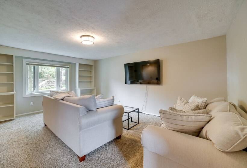 Cozy Pittsburgh Home 4 Mi To Downtown!