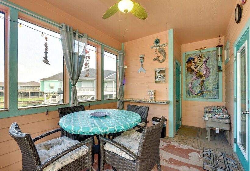 Ocean Views & Walk To Shore: Crystal Beach Home!