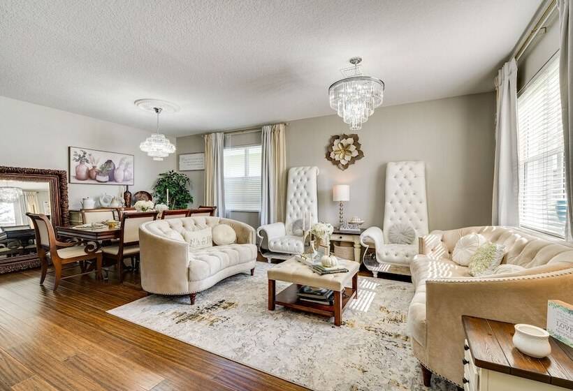 Davenport Family Home W/ Private Lanai & Game Room