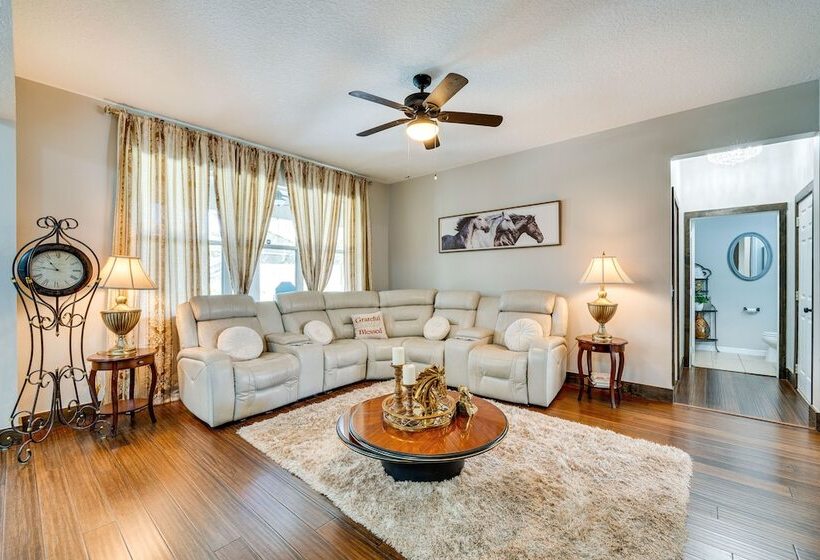 Davenport Family Home W/ Private Lanai & Game Room