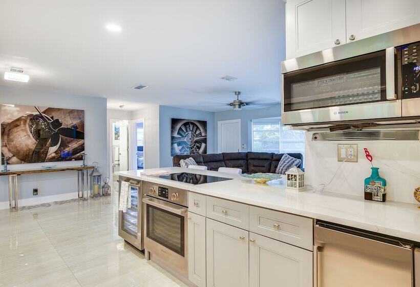 Deerfield Beach Home W/ Patio, Gas Grill & Patio