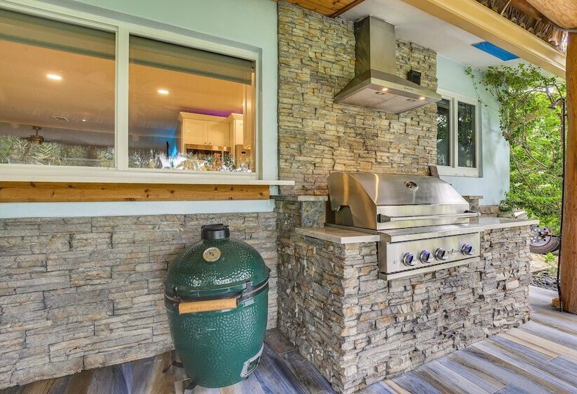 Deerfield Beach Home W/ Patio, Gas Grill & Patio