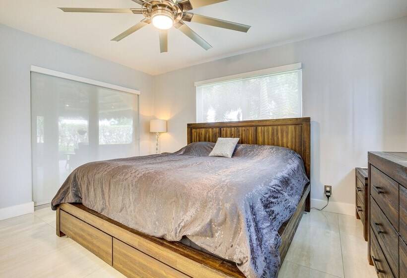 Deerfield Beach Home W/ Patio, Gas Grill & Patio