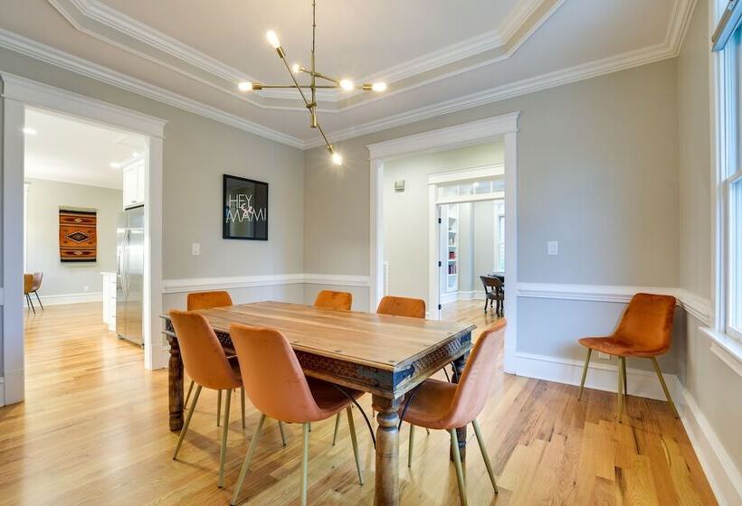 Dog Friendly Durham Home   Walk Downtown!