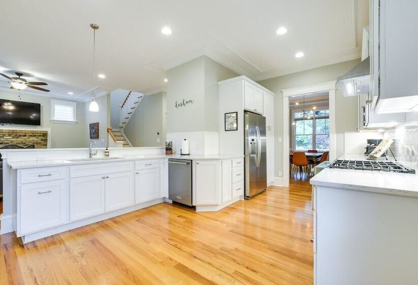 Dog Friendly Durham Home   Walk Downtown!