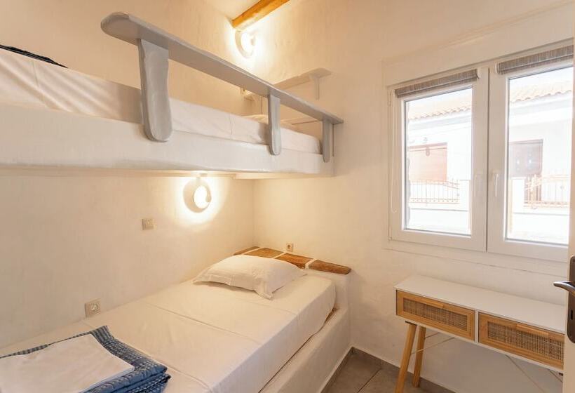 Eressian Lodgings Apartments