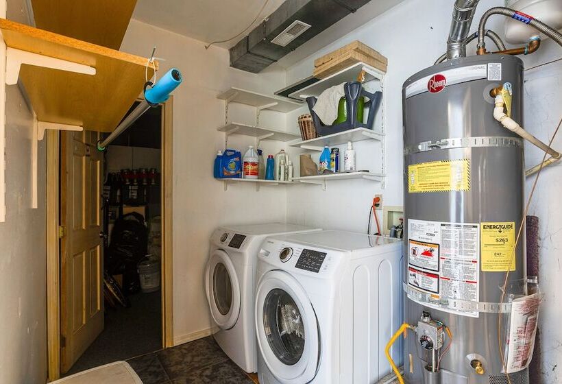 Federal Way Vacation Rental: Bay & Mountain Views!