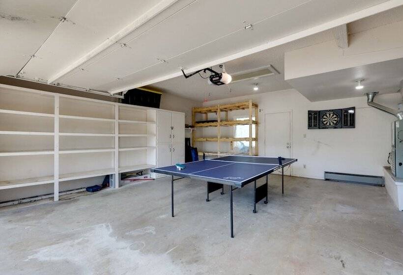 Flagstaff Home W/ Patio & Fire Pit: 4 Mi To Town!