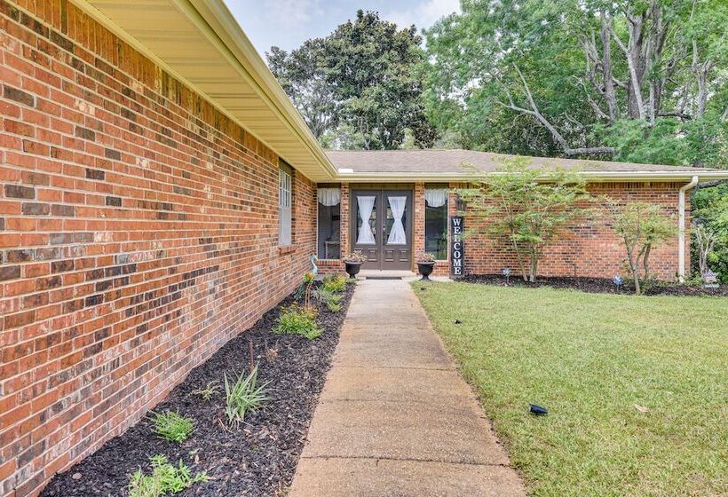 Pet Friendly Fort Walton Beach Home W/ Pool