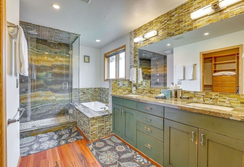 Frisco River Home: On Bike Path & Near Main St!