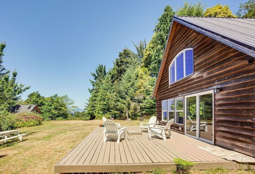 Gold Beach Vacation Rental: Close To Beaches!