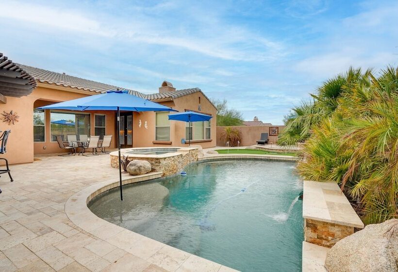 Goodyear Oasis W/ Private Pool & Hot Tub!