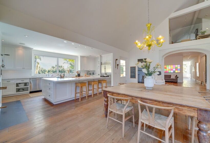 Gorgeous Carpinteria Home: Pool, Spa, Fireplaces!