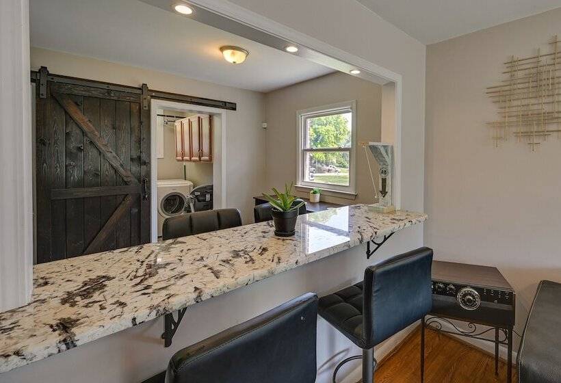 Greensboro Vacation Rental: 2 Mi To Downtown!