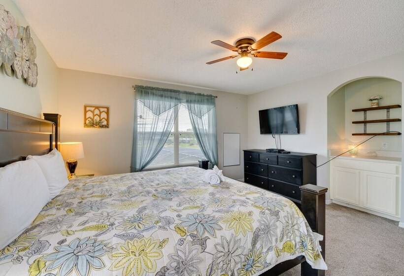 Haines City Golf Getaway: Lanai W/ Private Pool!