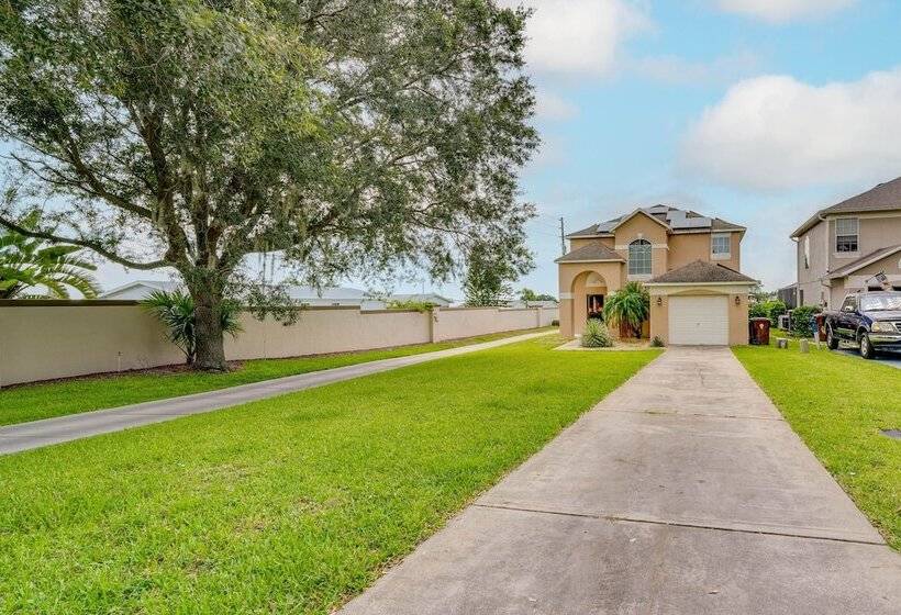 Haines City Golf Getaway: Lanai W/ Private Pool!