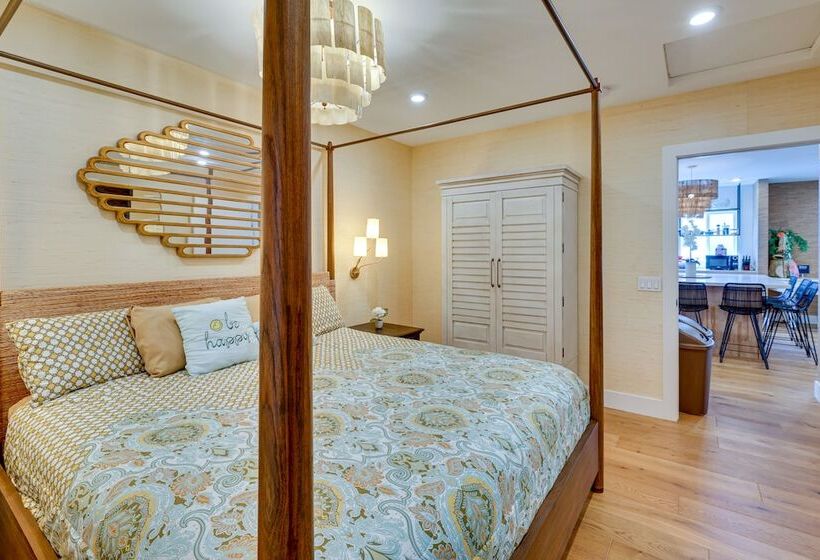 Hawthorne Home W/ Covered Patio & Basketball Court