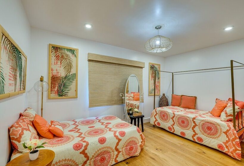 Hawthorne Home W/ Covered Patio & Basketball Court