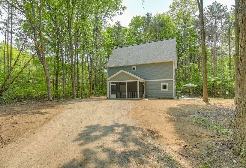 Holland Home W/ Fire Pit: Walk To Lake Michigan!