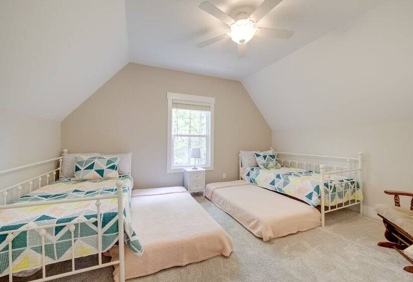 Holland Home W/ Fire Pit: Walk To Lake Michigan!