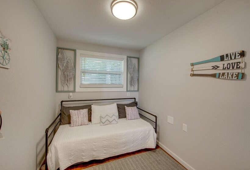 Home On Lake Bob Sandlin W/ Private Boat Dock!